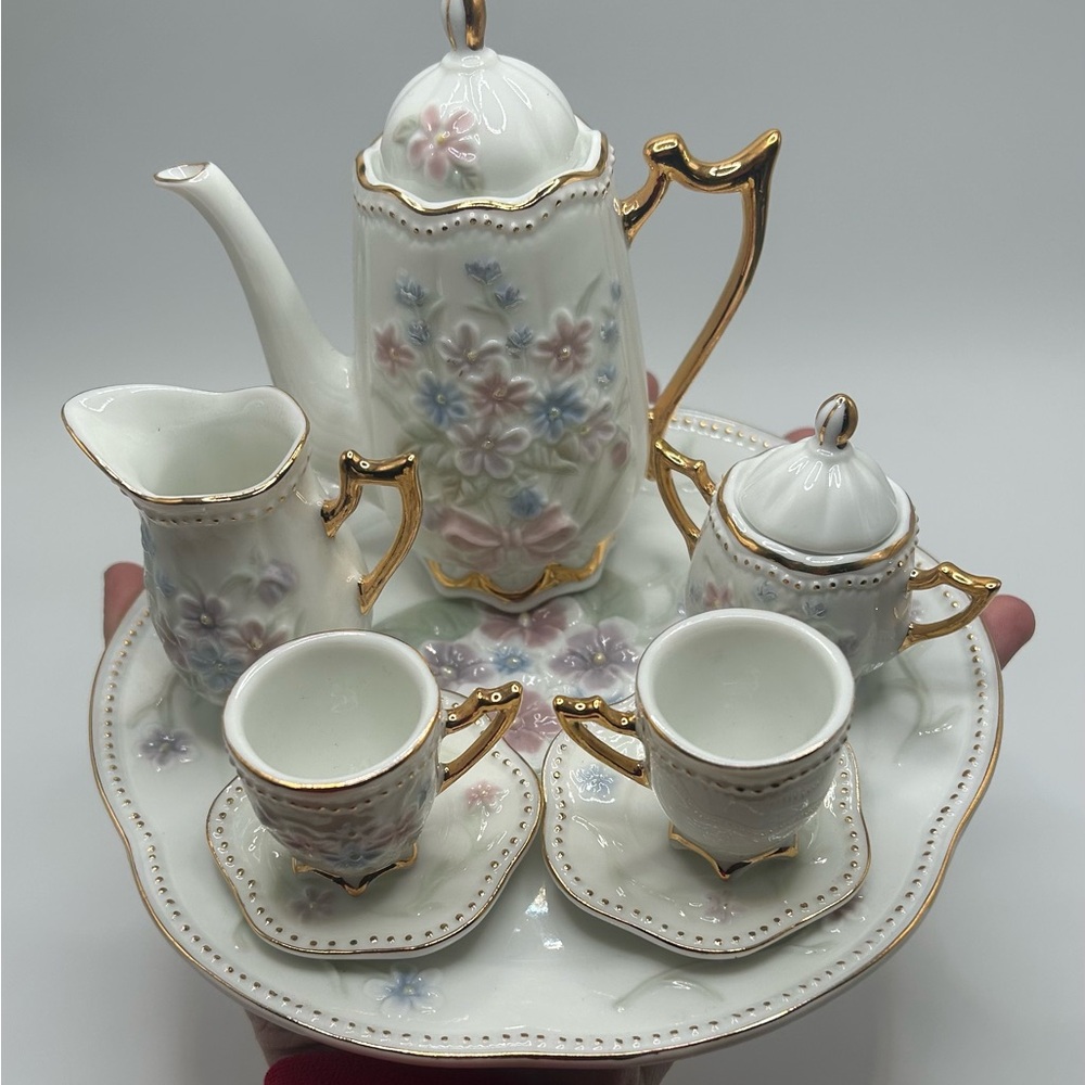 SOLD.   Minature Floral Tea Set with Gold Accents - Picture 16 of 16